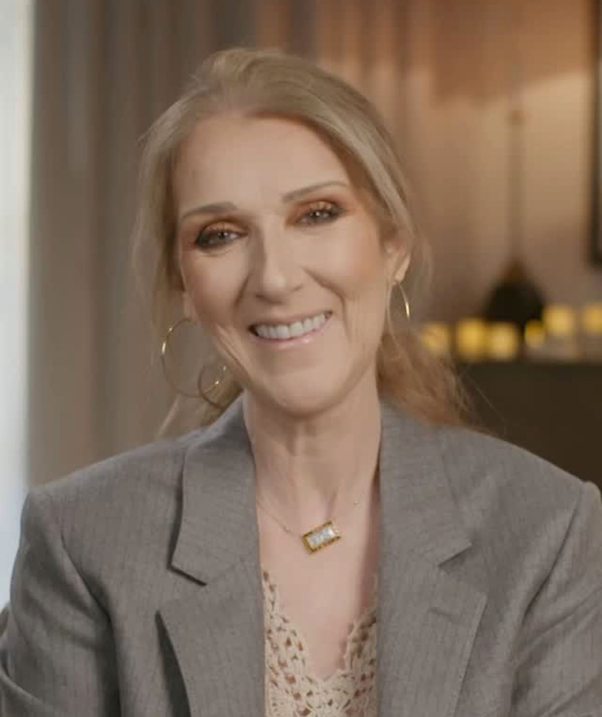 Céline Dion reaparece no Eurovision após diagnóstico de doença rara