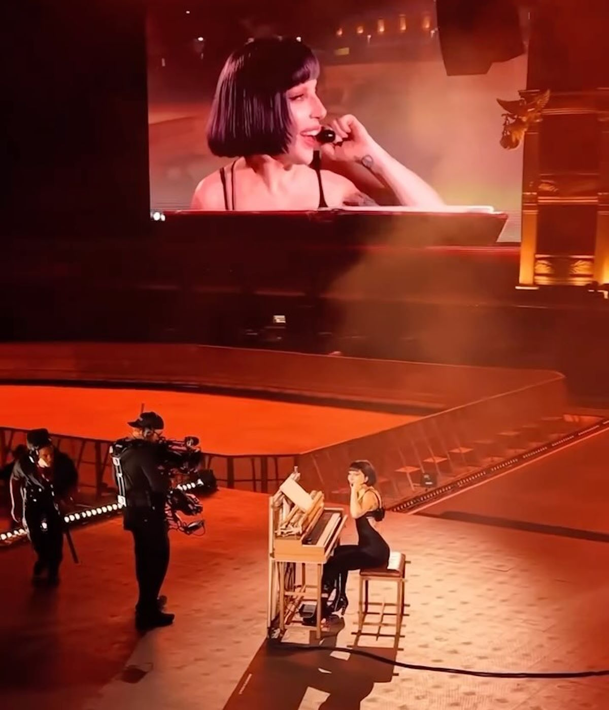 Lady Gaga ensaia em Copacabana e diz que energia do público “parece o show de verdade”