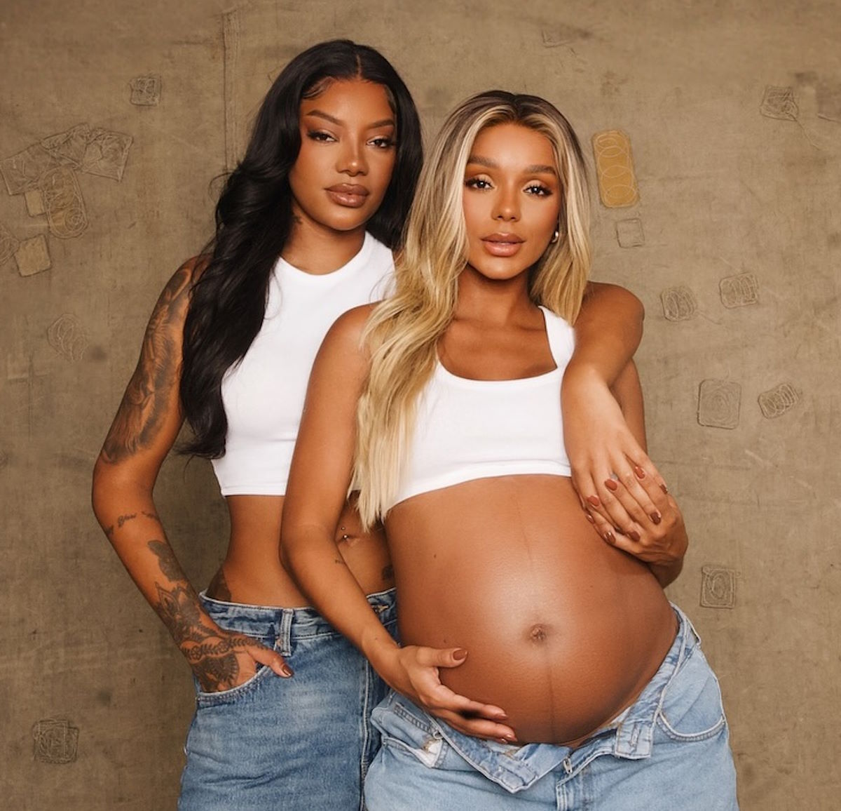 Ludmilla anuncia nascimento da filha Zuri com Brunna Gonçalves